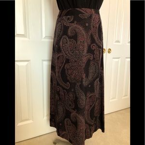 Black/red/grey multi patterned skirt Talbots sz12